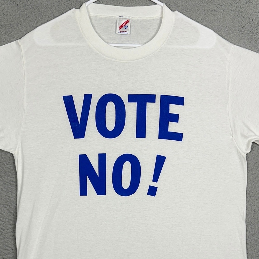 Vintage Jerzees T-Shirt Mens 2XL Graphic White Vote No Single Stitch Made In USA